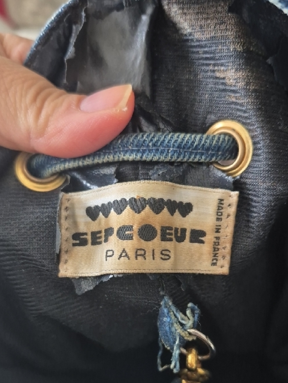 Sepcoeur Paris Denim Bucket Drawstring Bucket Bag with Heart Studs - Blue - Picture 5 of 15